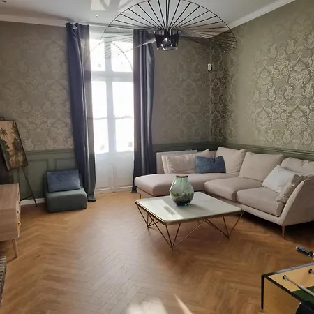 Presbytere Avec Piscine Chauffee