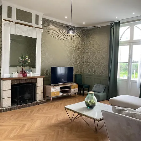 Presbytere Avec Piscine Chauffee *